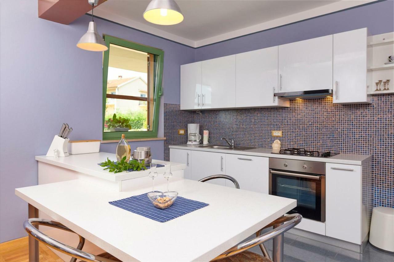 Villa Giardina Apartments Vinkuran Buitenkant foto