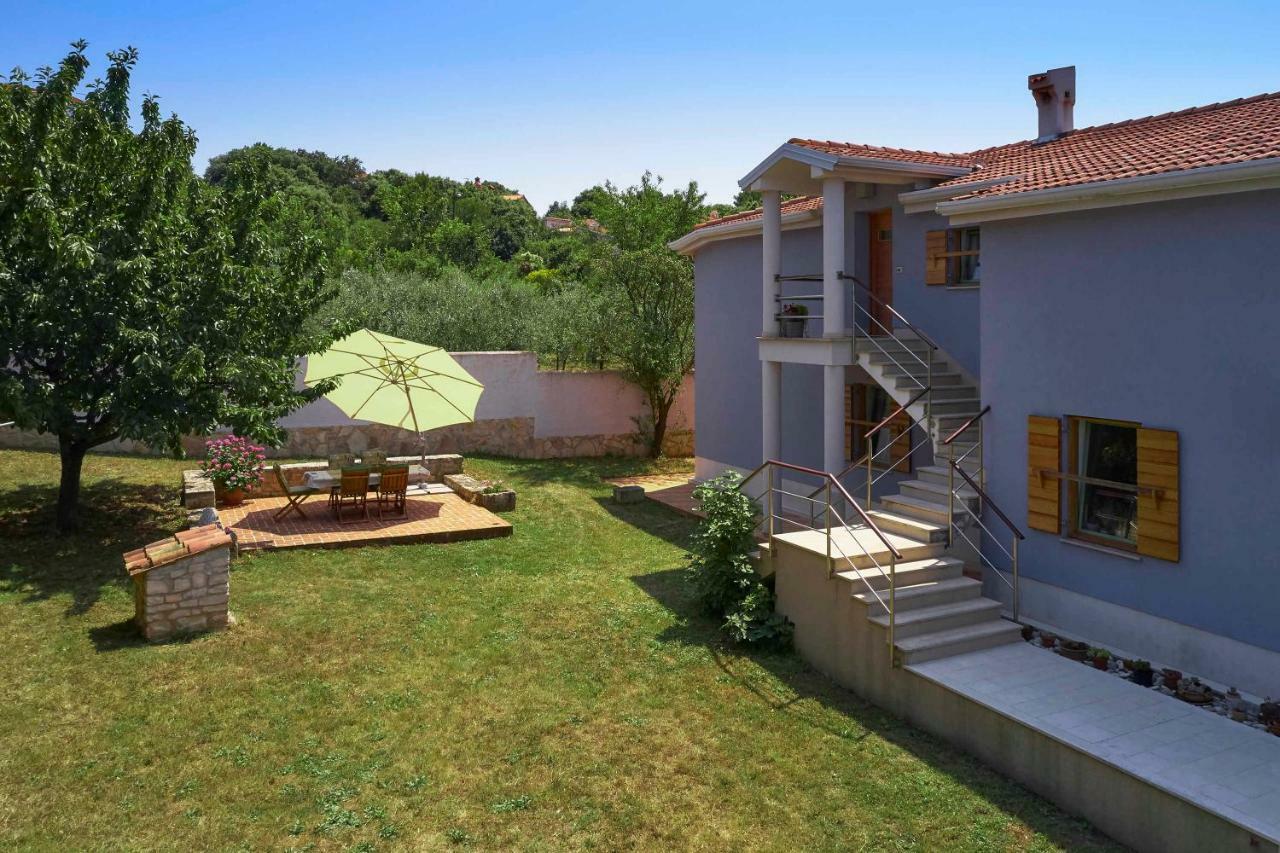Villa Giardina Apartments Vinkuran Buitenkant foto