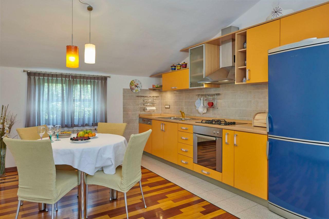 Villa Giardina Apartments Vinkuran Buitenkant foto